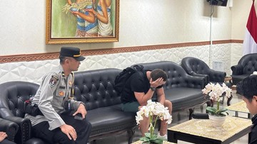 Imigrasi Ngurah Rai Tangkap Bos Kriminal Inggris Buronan Interpol