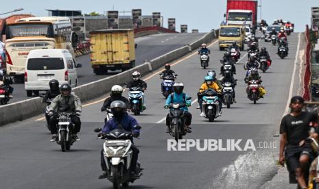Jutaan Orang Pulang, Ekonomi Bergerak Kencang di Lebaran 2026
