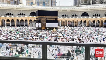 Perang Timur Tengah Kacaukan Umrah, Maskapai Ubah Rute Penerbangan!