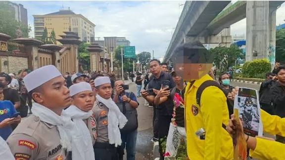 UI Bantah Mahasiswa Maki Polisi, Kecam Pencatutan Nama Kampus!