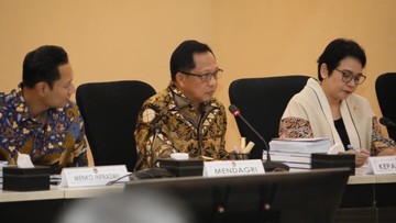 Satgas PRR Bangun Sumatra dengan Optimalisasi Kayu Hanyutan Pascabencana