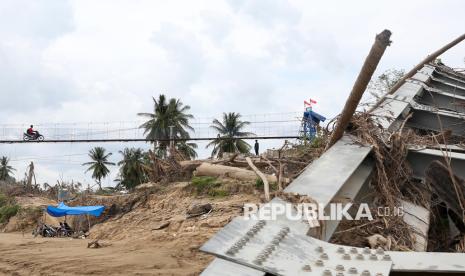 Pemerintah Kucurkan Dana Bencana, DPR Soroti Lambatnya Eksekusi di Daerah