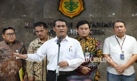 Mentan Jamin Stok Pangan Nasional Aman Terkendali Hingga 2027