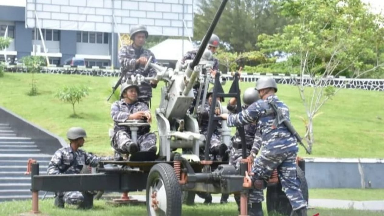 TNI Siaga Satu: Perkuat Pertahanan, Bongkar Penyelundupan, Antisipasi Konflik Timur Tengah