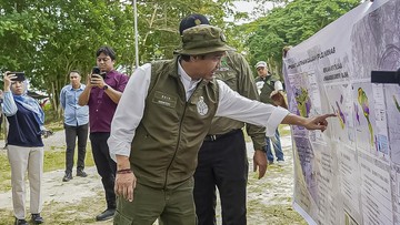 Menhut Raja Juli Ajak Umat Islam Aktif Lestarikan Hutan