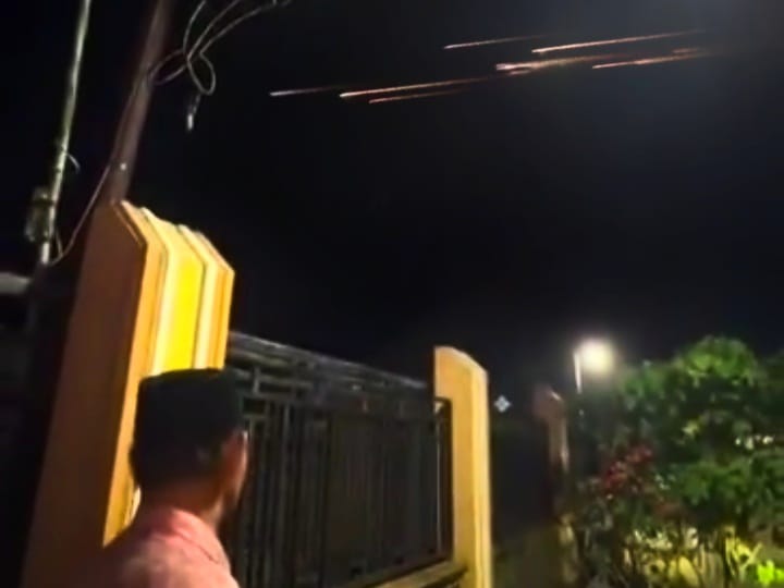 Sampah Roket China Melintas di Langit Lampung dan Anyer Banten