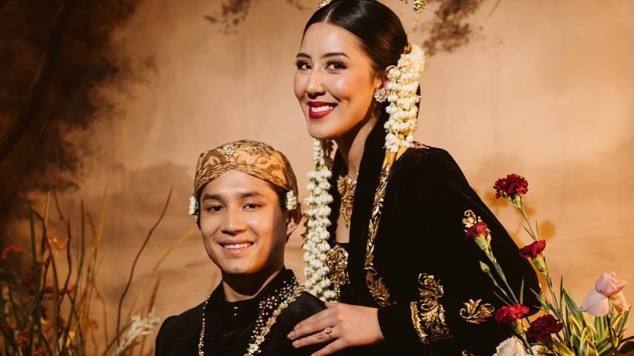 6-tahun-pacaran,-teuku-rassya-resmi-nikahi-cleantha-islan