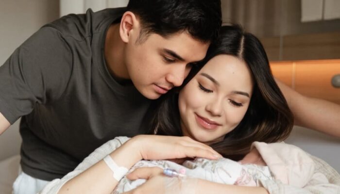 Alyssa dan Al Ghazali Ungkap Alasan Sembunyikan Wajah Soleil