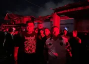 Api Hanguskan Mobil dan Rumah Warga di Silaing Bawah Padang Panjang