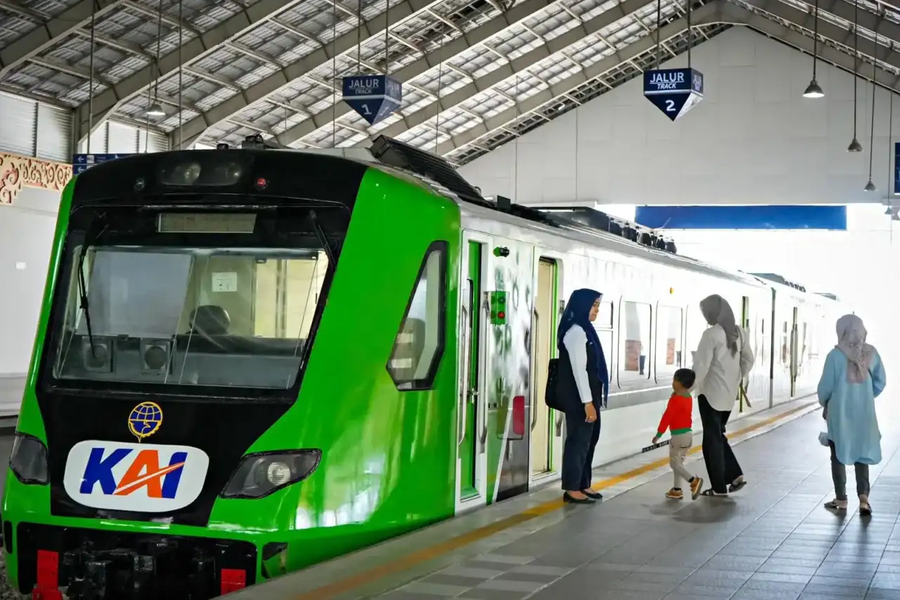 Libur Panjang Hari Buruh, KAI Divre II Sumbar Operasikan Tiga KA Lokal dengan 23.376 Kursi