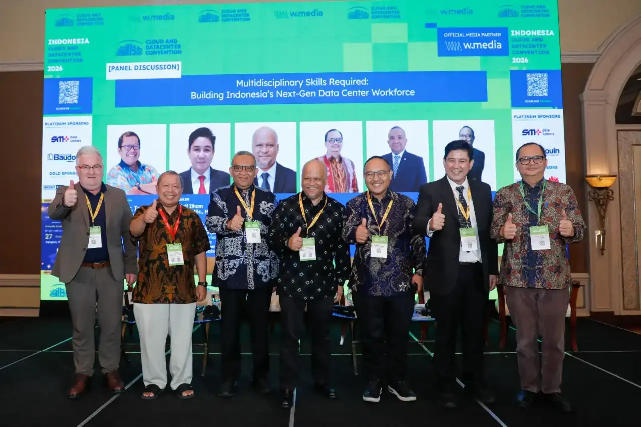 Wamenaker Dorong SDM Unggul Hadapi AI dan Digitalisasi Global