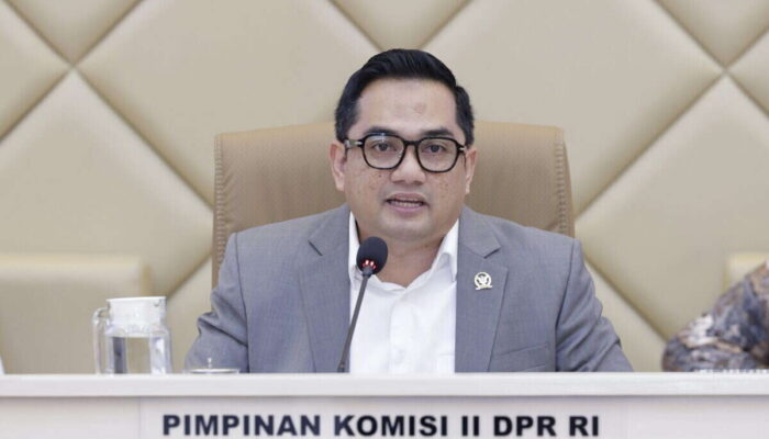 Komisi II DPR Desak Pemerintah Segera Tuntaskan Rancangan Peraturan BUMD