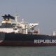 respons-serangan-as,-garda-iran:-tak-akan-ada-satu-tetes-pun-minyak-bisa-keluar-dari-hormuz!