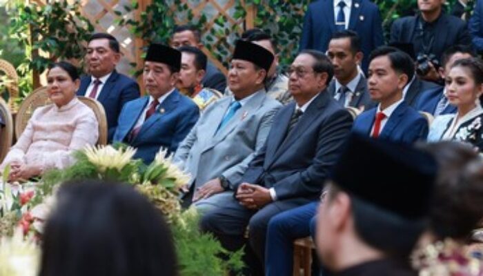 Prabowo Duduk Berdampingan dengan Jokowi dan SBY di Pernikahan Putra Thohir