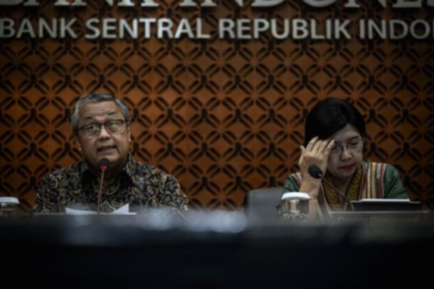 Deputi Gubernur Senior Bank Indonesia Destry Damayanti saat memberikan keterangan mengenai mekanisme suksesi kepemimpinan.
