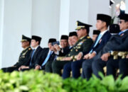 Mendagri Tito Hadiri Upacara Prasetya Perwira TNI-Polri di Istana
