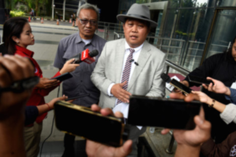 Koordinator MAKI Boyamin Saiman memberikan pernyataan terkait kritik terhadap Hotman Paris di Jakarta