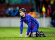 Frenkie de Jong Beri Klarifikasi Usai Dituduh Nomorduakan Barcelona