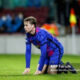 Frenkie de Jong saat berlatih bersama Barcelona di lapangan latihan klub.