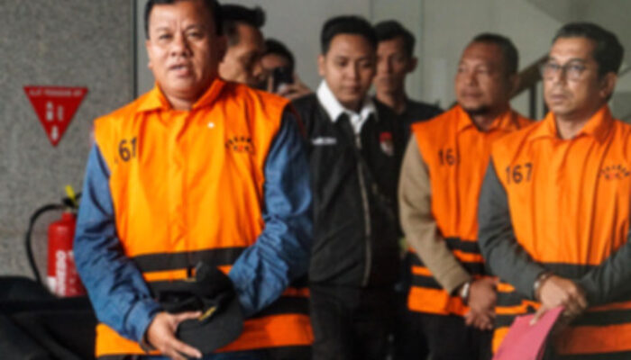 KPK Sita Pajero Sport Milik Istri Bupati Kuansing Terkait Suap