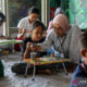 Ribuan jamaah memadati Alun-Alun Kabupaten Situbondo dalam kegiatan Haul Masyayikh saat peringatan Hari Anak Nasional 2026.
