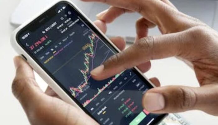 Daftar Lengkap Saham IDX30 Terbaru: BEI Depak PTBA, DEWA Masuk