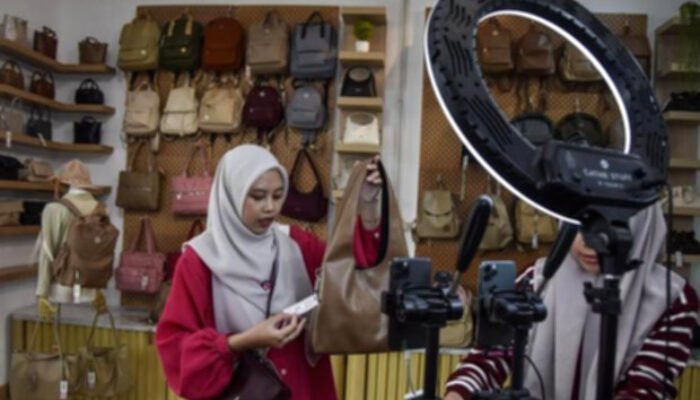 Marketplace Bersiap Terapkan Diskon Biaya Admin 50% Mulai Agustus