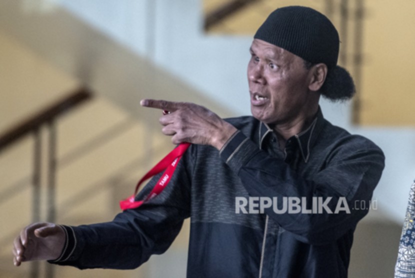 Ketua Umum GRIB Jaya Hercules Rosario Marshal dalam sesi konferensi pers klarifikasi di Jakarta Barat.