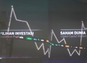 Grafik pergerakan Indeks Harga Saham Gabungan (IHSG) di layar monitor bursa efek