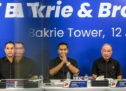 Logo PT Bakrie & Brothers Tbk di kantor pusat perusahaan