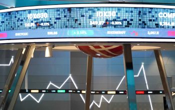 IHSG Ditutup Menguat ke 6.525, Saham BUMI hingga BBCA Diburu Investor