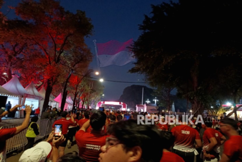 Mensesneg, Menpora, dan Seskab melepas 12 ribu peserta lari Merdeka Run 2026 di depan Istana Merdeka