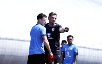 Jelang Play-off ACL 2, Igor Tolic Ungkap Kondisi Terkini Persib
