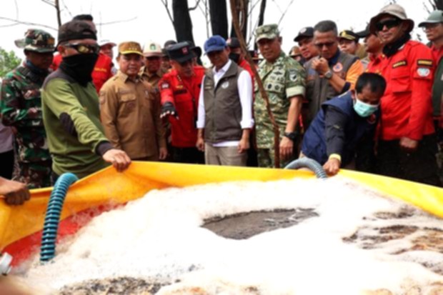 Papan nama Kementerian Kehutanan Republik Indonesia di Jakarta