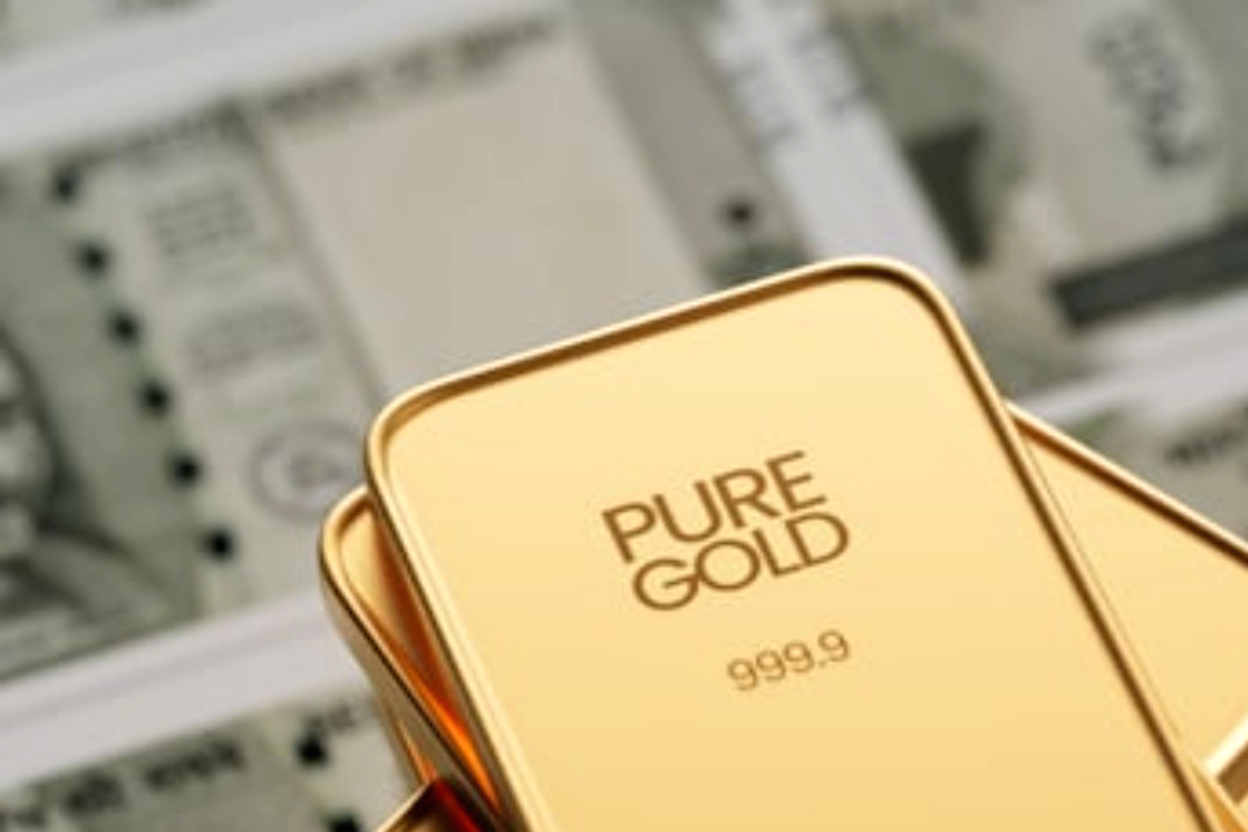 Grafik pergerakan Indeks Harga Saham Gabungan di layar monitor perdagangan Bursa Efek Indonesia