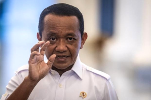 Menteri ESDM Bahlil Lahadalia memberikan keterangan terkait target lifting minyak nasional tahun 2027.