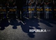 Suasana jalanan di Jakarta yang terpantau ramai dan lancar pasca aksi unjuk rasa di gedung DPR/MPR.