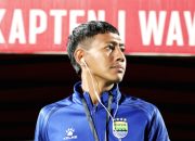 Beckham Putra saat berlatih bersama skuad Persib Bandung di lapangan
