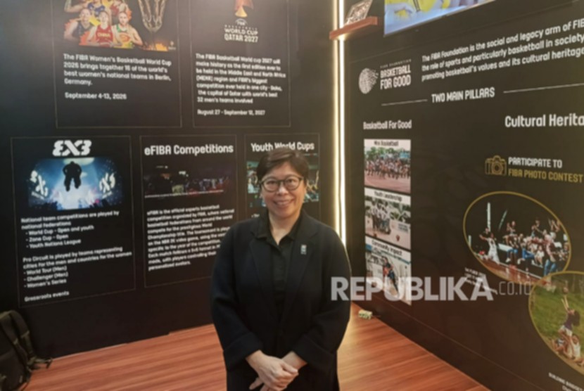 Perwakilan FIBA berbicara dalam acara Indonesia Sports Summit 2026 di JCC Senayan, Jakarta.