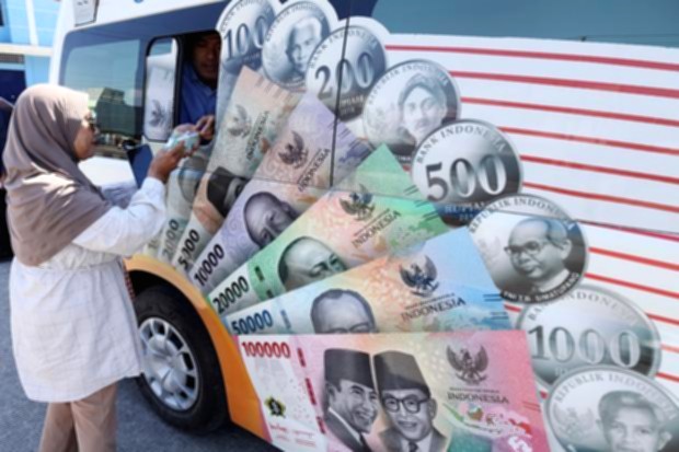 Grafik pergerakan nilai tukar rupiah terhadap dolar AS di layar monitor perdagangan pasar spot