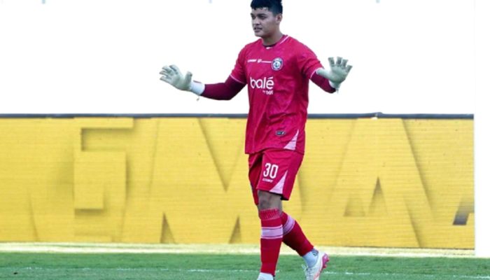 Jelang Derby Jatim di Kanjuruhan, Adi Satryo Ungkap Kesiapan Pertahanan Arema