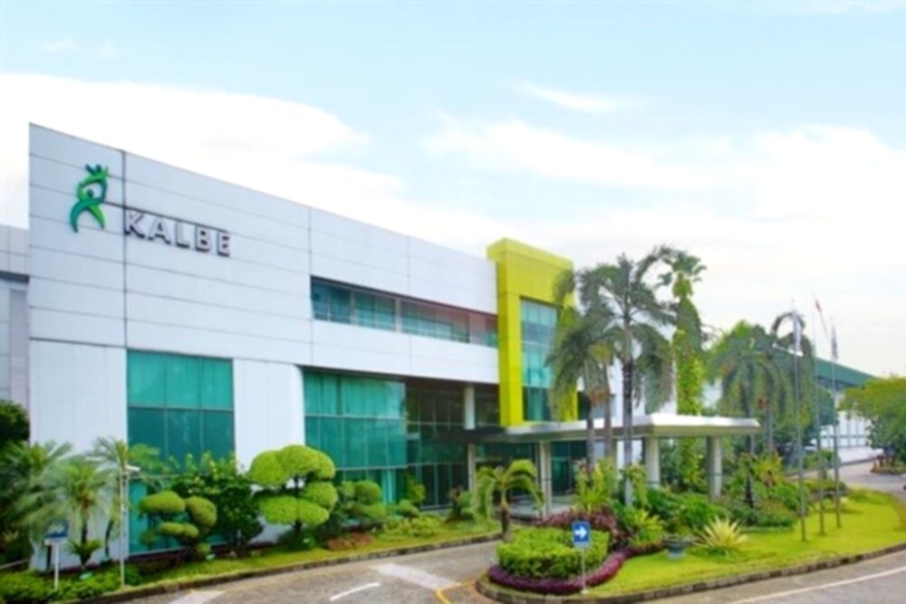 Gedung perkantoran PT Kalbe Farma Tbk di Jakarta