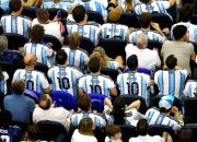 Penghormatan untuk Lionel Messi, Seluruh Pertandingan Berhenti Menit Ke-10