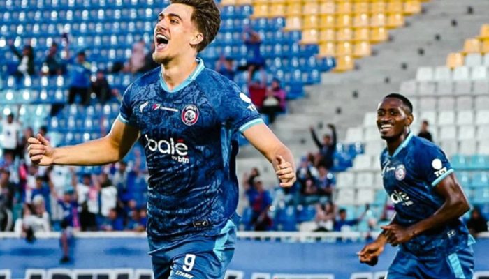 Mauro Zijlstra Cetak Gol Perdana, Marcos Santos Soroti Persaingan Arema