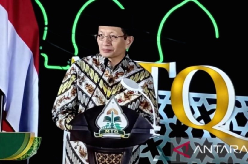 Menteri Agama Nasaruddin Umar membuka MTQ Nasional XXXI di Lapangan Simpang Lima, Semarang