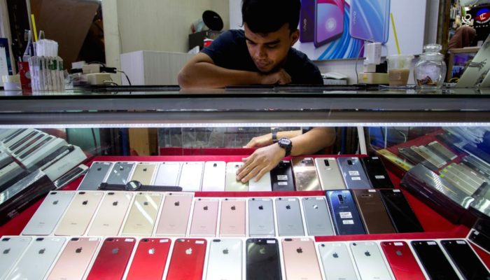 Harga Ponsel Melonjak 45%, Konsumen Disarankan Pilih Perangkat Awet