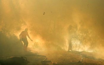 Karhutla Kawah Ijen Mereda, Pemadaman Udara Masih Terus Dilakukan