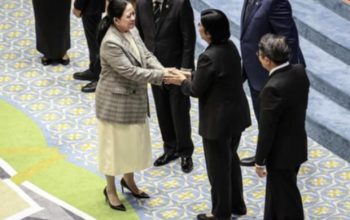 Destry Damayanti Resmi Dilantik Jadi Gubernur Perempuan Pertama BI