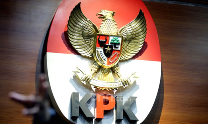 Penyidik KPK melakukan penggeledahan di kantor PT Summarecon Agung Tbk di Bogor terkait kasus suap pengurusan HGB.