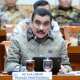 Ketua Umum Peradi Profesional Arthur Hedar memberikan pandangan dalam rapat RUU Perampasan Aset di DPR RI